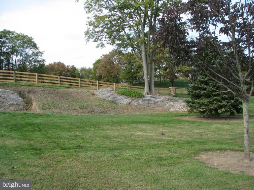 227 Frogtown Road Pequea, PA 17565 - Photo 17 of 84