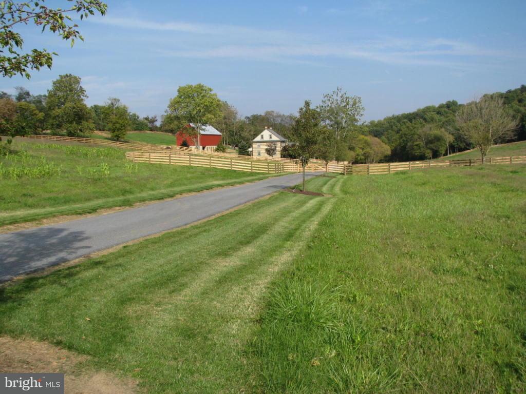 227 Frogtown Road Pequea, PA 17565 - Photo 20 of 84