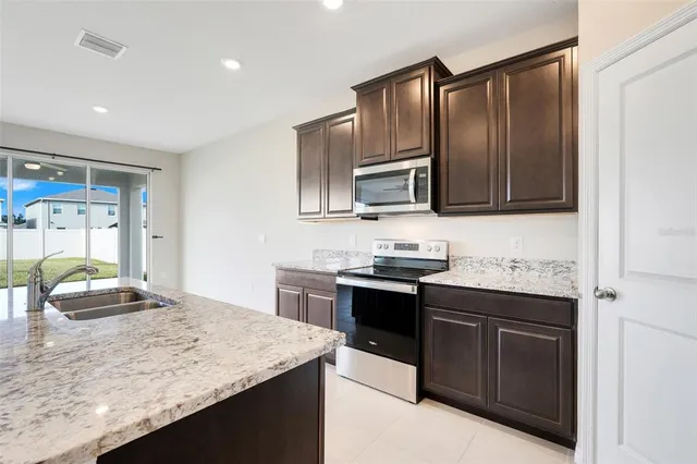 $2,500 | 8910 Southwest 50th Avenue, Ocala, FL 34476