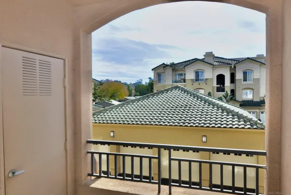 $2,750 | 10840 Scripps Ranch Boulevard, Unit 206, San Diego, CA 92131