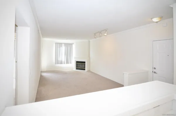 $2,750 | 10840 Scripps Ranch Boulevard, Unit 206, San Diego, CA 92131