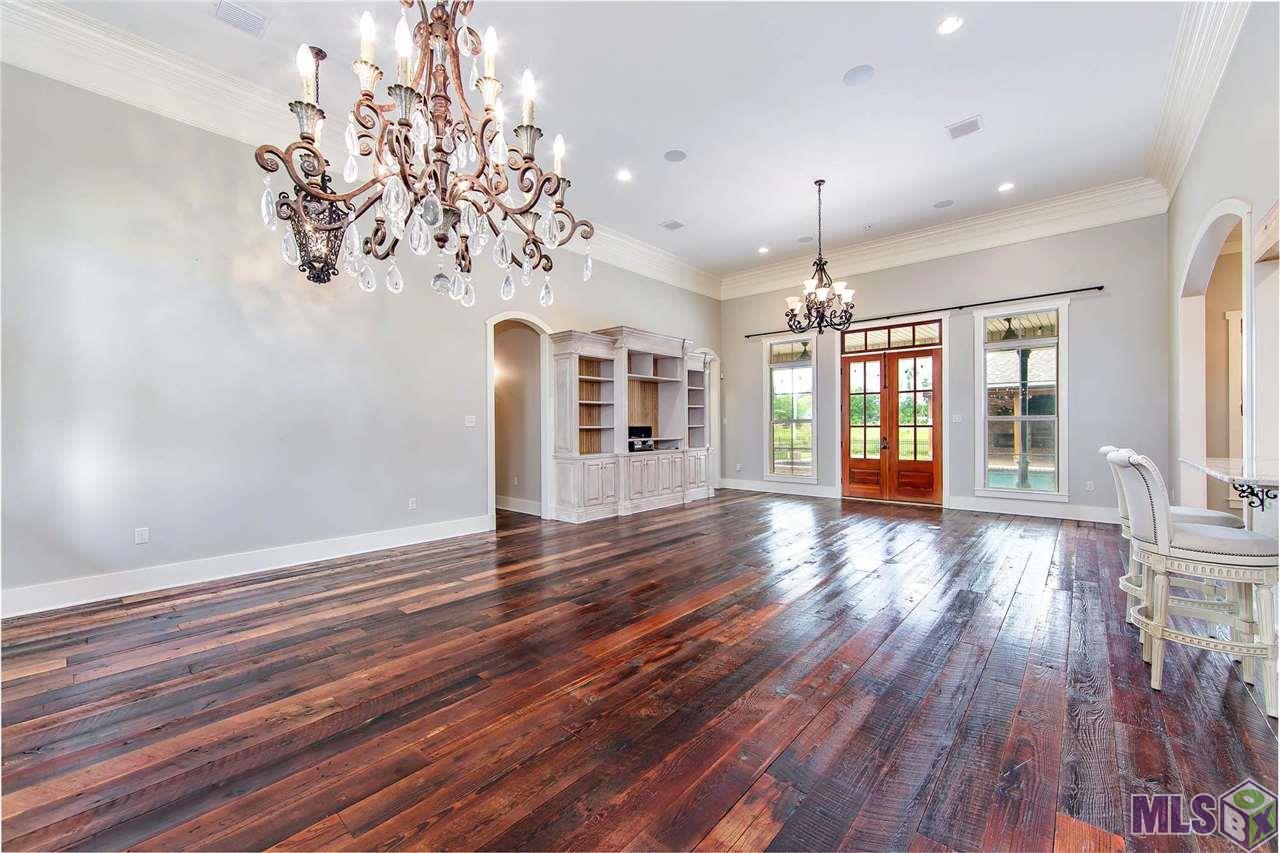 147 Rue De Levert Raceland, LA 70394 - Photo 7 of 33 Living Room