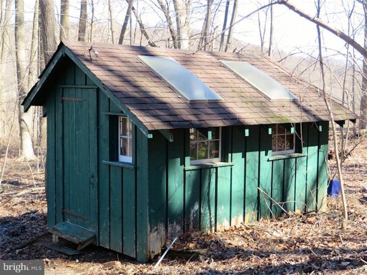 218 Iron Bridge Road Pottstown, PA 19465 - Photo 23 of 23 Storage Shed