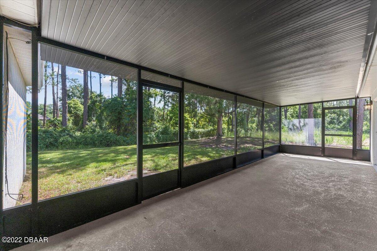 18 Rippling Place Palm Coast, FL 32164 - Photo 24 of 30 Large porch