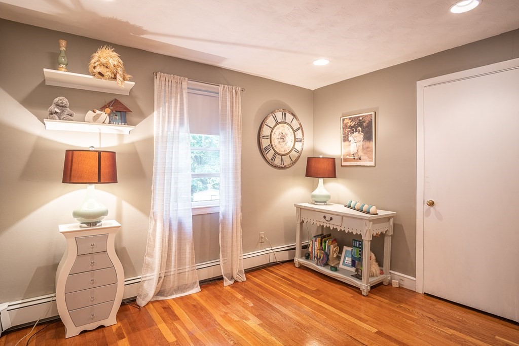 17 Pomeroy Road North Reading, MA 01864 - Photo 15 of 30 Gallery Image 15