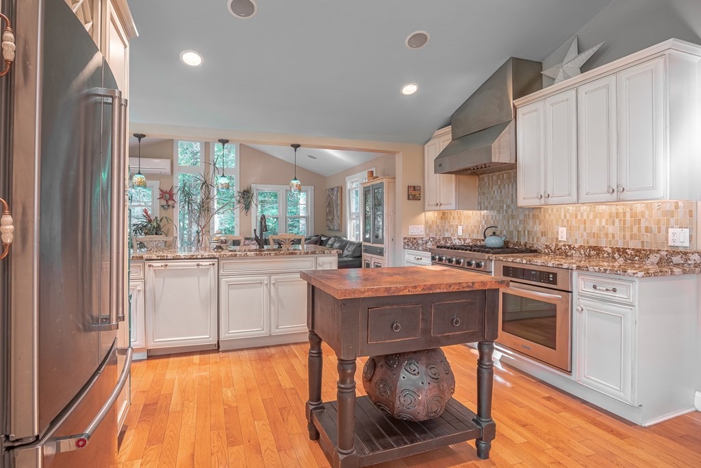 17 Pomeroy Road North Reading, MA 01864 - Photo 10 of 30 Gallery Image 10