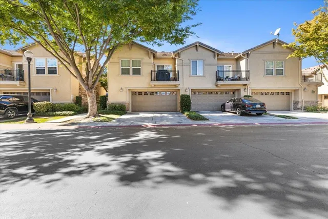 $357,000 | 3301 North Park Drive, Unit 2612, Sacramento, CA 95835