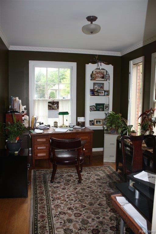 663 Fisher Road Grosse Pointe, MI 48230 - Photo 11 of 27 447.JPG