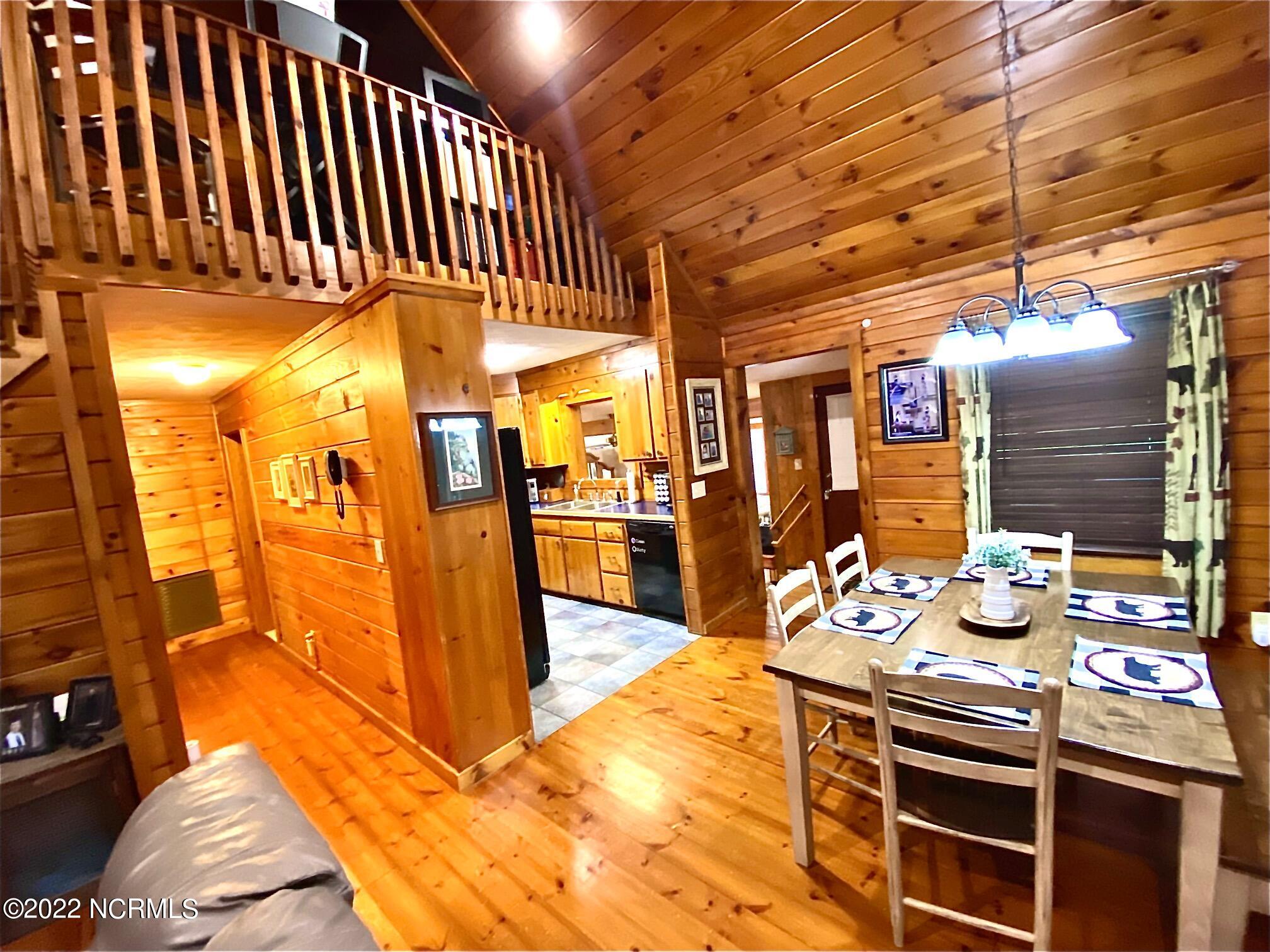 411 Rice Pond Road Elizabethtown, NC 28337 - Photo 16 of 54 Dining