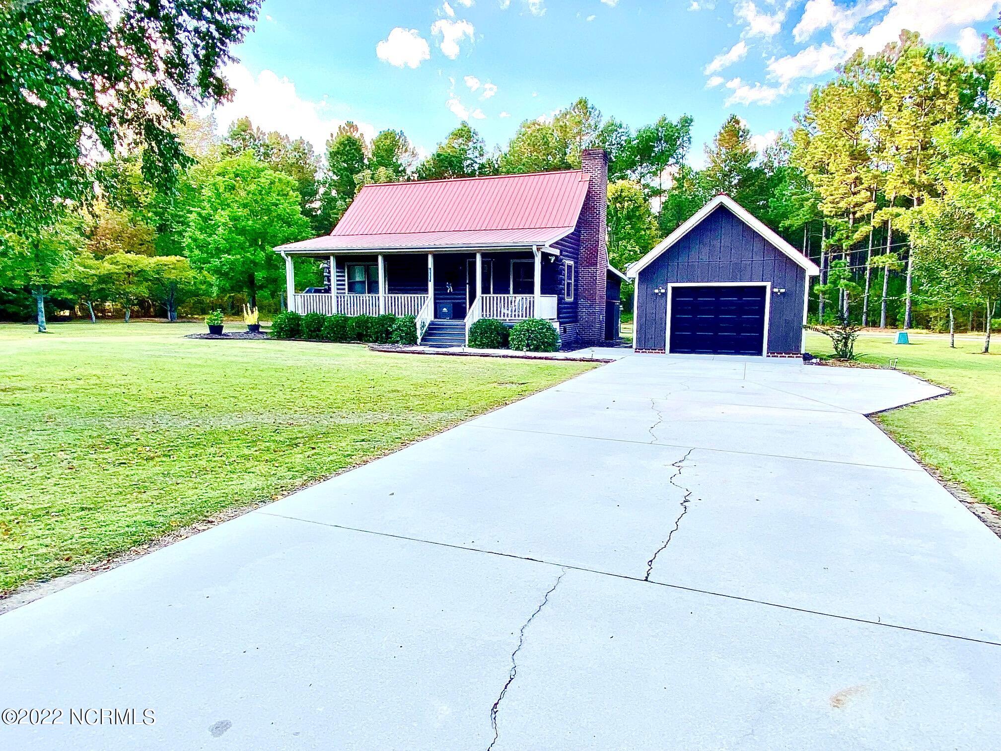 411 Rice Pond Road Elizabethtown, NC 28337 - Photo 50 of 54 Paved Front Drive