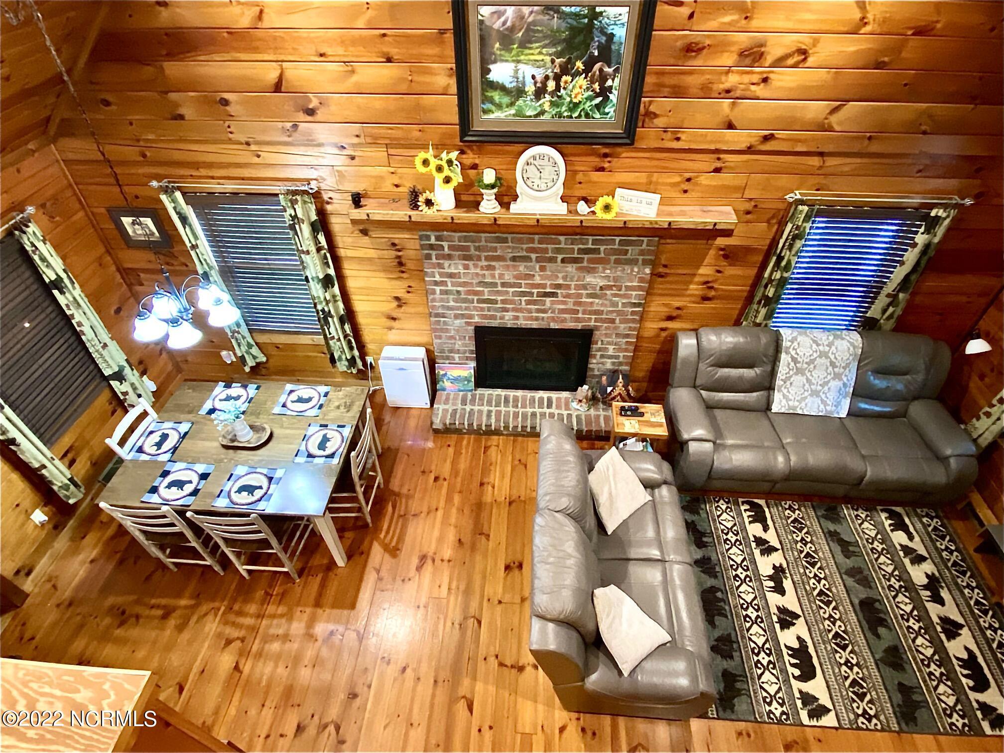 411 Rice Pond Road Elizabethtown, NC 28337 - Photo 8 of 54 Living and Dining Room
