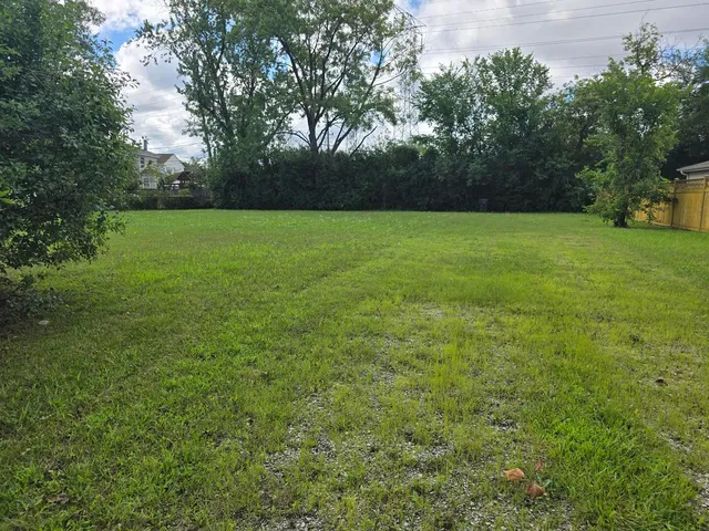 $439,000 | 8936 Ozark Street, Morton Grove, IL 60053