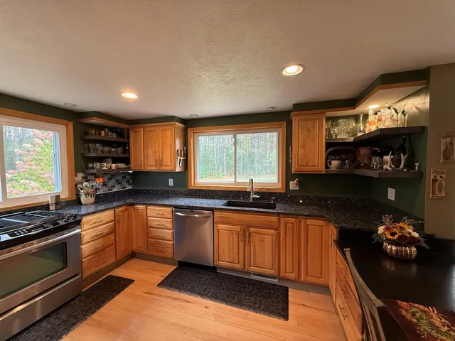 $875,000 | 1917 Sandalwood Road, Abrams, WI 54101