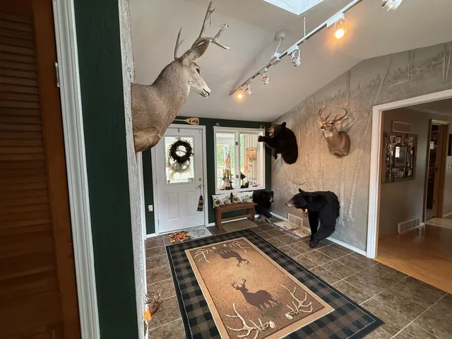 $875,000 | 1917 Sandalwood Road, Abrams, WI 54101