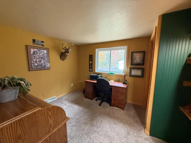 $875,000 | 1917 Sandalwood Road, Abrams, WI 54101