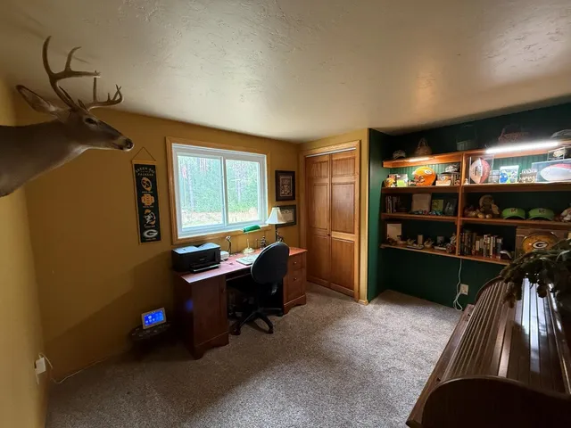 $875,000 | 1917 Sandalwood Road, Abrams, WI 54101