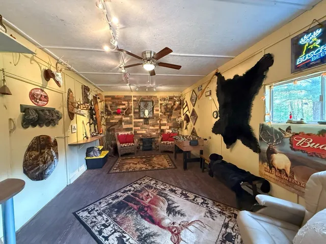 $875,000 | 1917 Sandalwood Road, Abrams, WI 54101