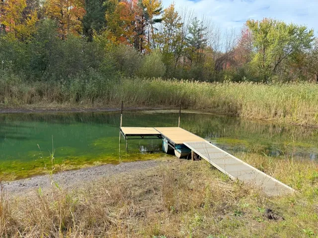 $875,000 | 1917 Sandalwood Road, Abrams, WI 54101