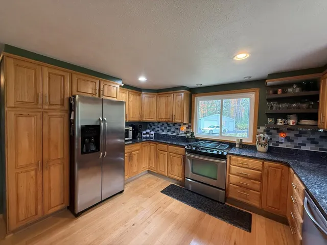 $875,000 | 1917 Sandalwood Road, Abrams, WI 54101