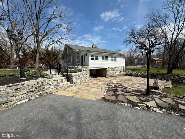 $489,500 | 535 South Mill Street, Lebanon, PA 17042