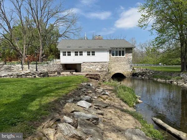 $489,500 | 535 South Mill Street, Lebanon, PA 17042