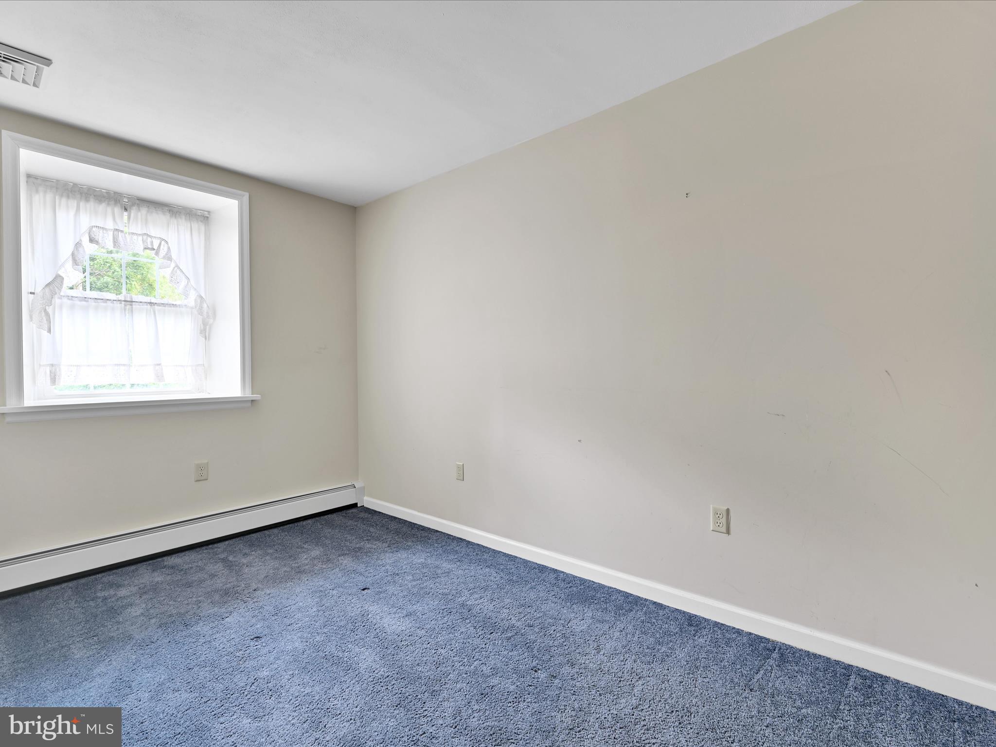 535 South Mill Street Lebanon, PA 17042 - Photo 32 of 50 3rd Bedroom