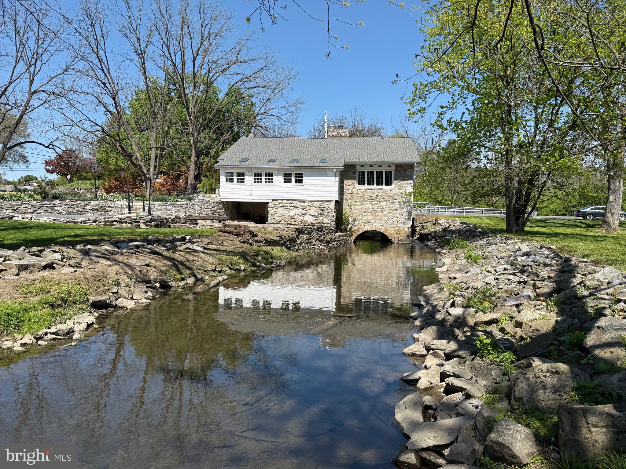 535 South Mill Street Lebanon, PA 17042 - Photo 5 of 50 Main View #5