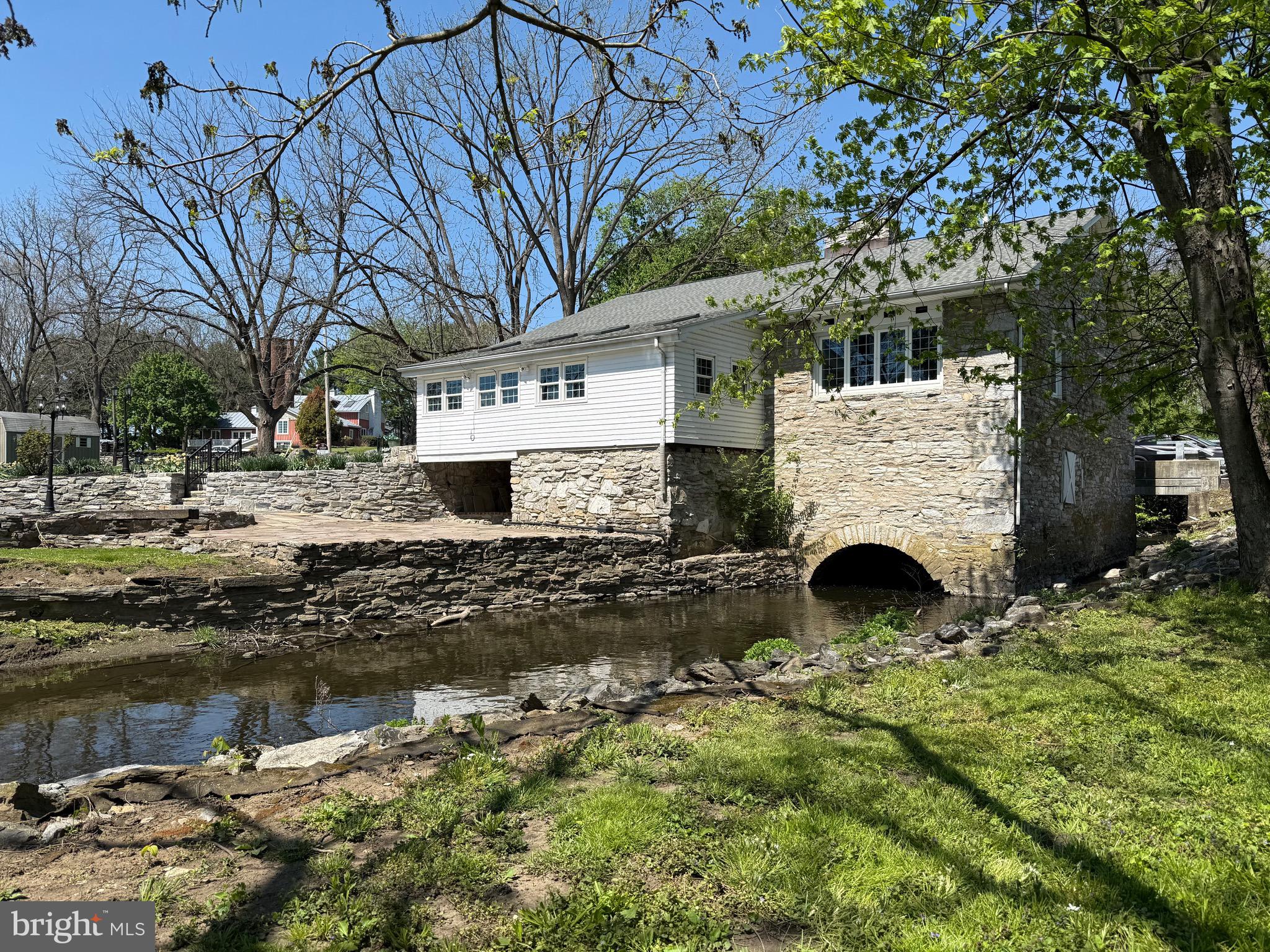 535 South Mill Street Lebanon, PA 17042 - Photo 6 of 50 Main View #6