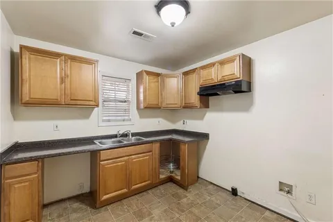 $199,999 | 1149 Ira Street Southwest, Atlanta, GA 30310