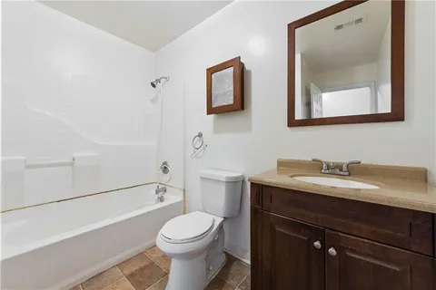 $199,999 | 1149 Ira Street Southwest, Atlanta, GA 30310