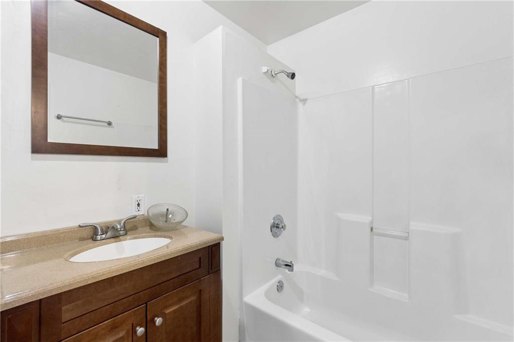 1149 Ira Street Southwest Atlanta, GA 30310 - Photo 15 of 23