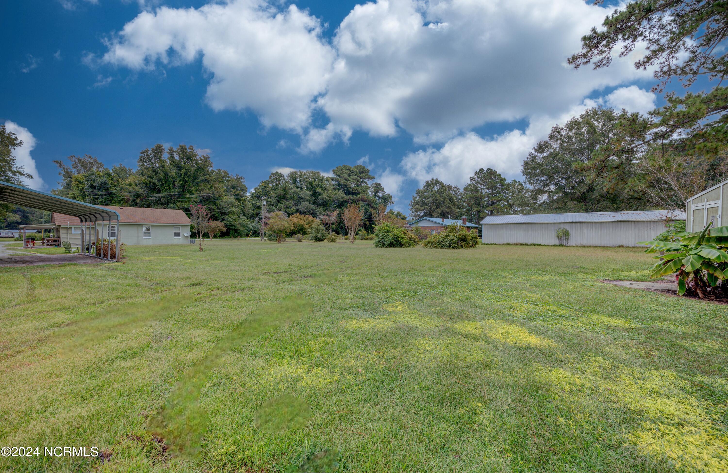2157 Tunstall Swamp Road Aurora, NC 27806 - Photo 5 of 21 Backyard