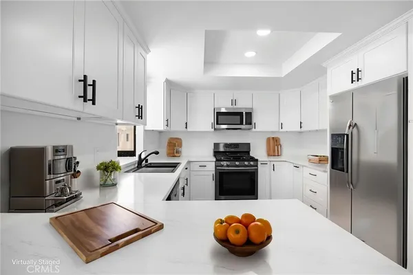 $675,000 | 11033 Old River School Road, Unit 8, Downey, CA 90241
