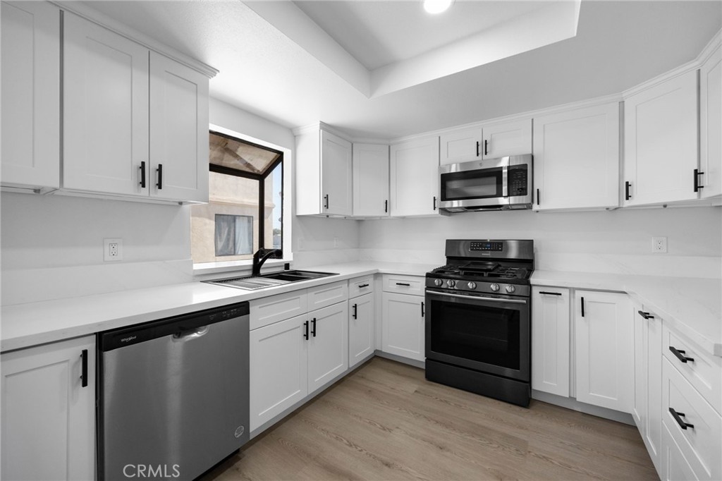 11033 Old River School Road, Unit 8 Downey, CA 90241 - Photo 22 of 57