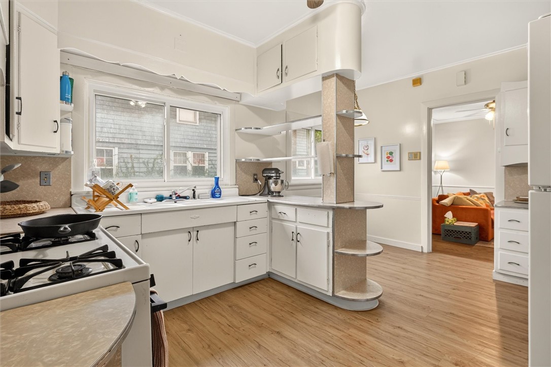 95 Culver Road Rochester, NY 14620 - Photo 31 of 50 1st Floor Kitchen