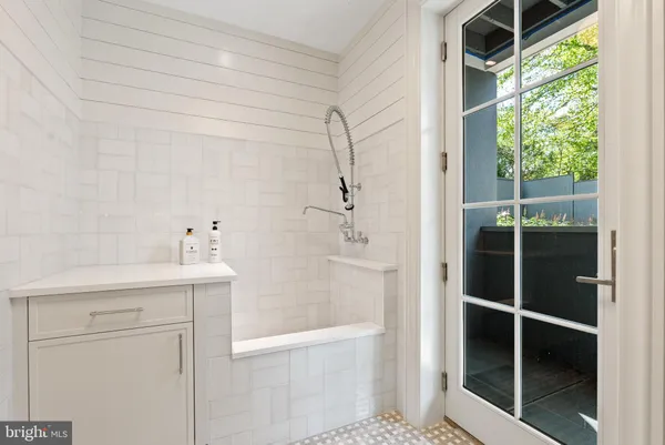 $6,995,000 | 5070 Millwood Lane Northwest, Washington, DC 20016