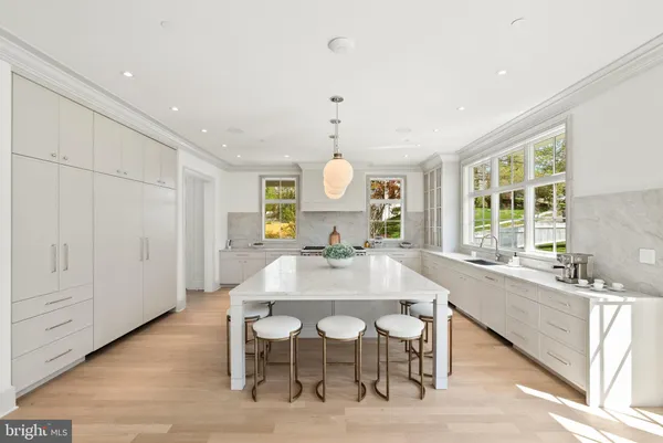 $6,995,000 | 5070 Millwood Lane Northwest, Washington, DC 20016