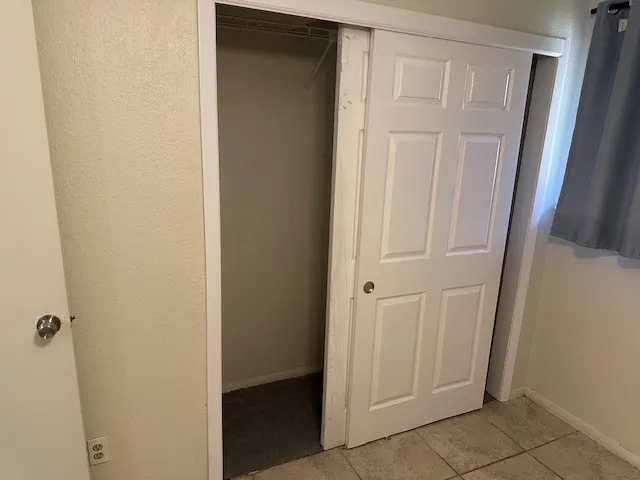 $99,900 | 5662 Birchmont Drive, Unit A, Houston, TX 77091