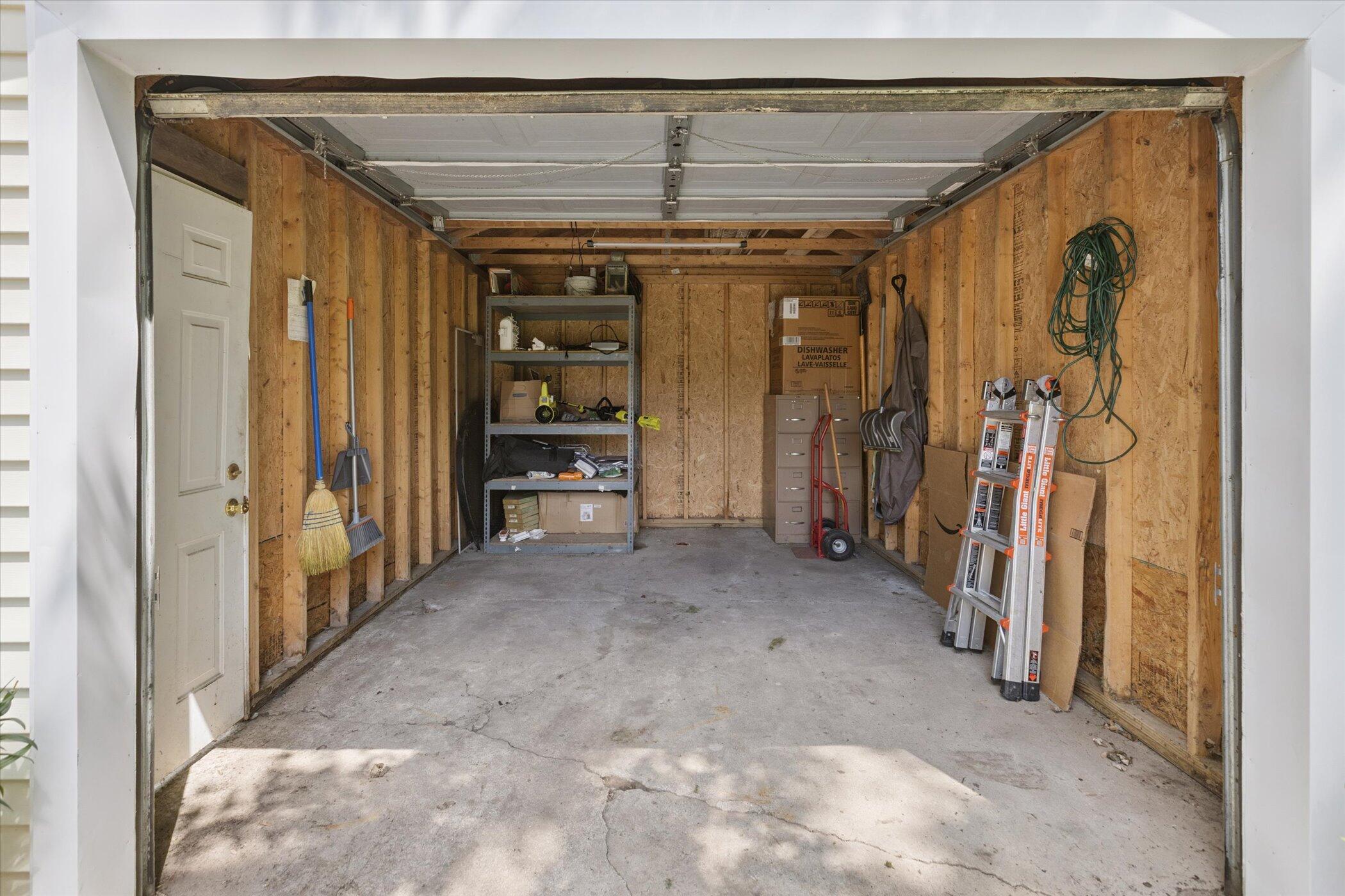 4045 East Lake Road Clio, MI 48420 - Photo 36 of 43 Garage