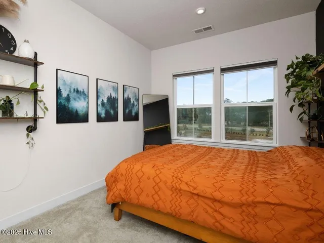 $389,900 | 302 Lydia Street, Moyock, NC 27958