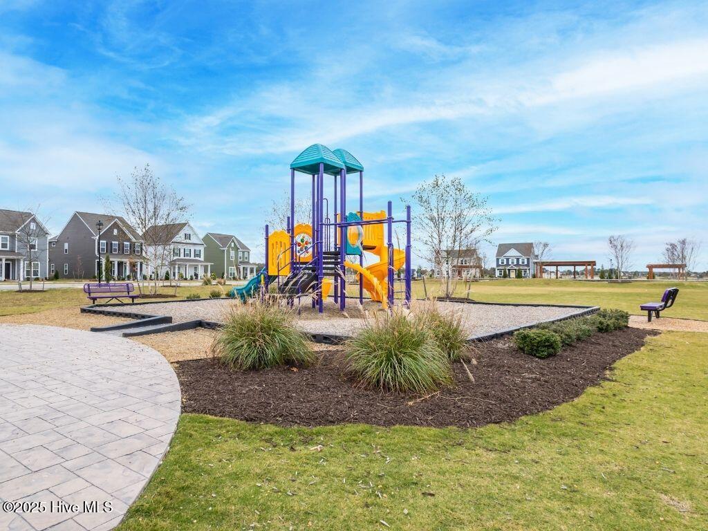 302 Lydia Street Moyock, NC 27958 - Photo 31 of 33 302 Lydia St, Moyock, NC_KWT_MelanieC (2