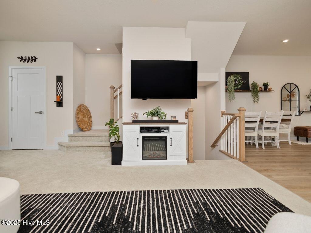 302 Lydia Street Moyock, NC 27958 - Photo 7 of 33 302 Lydia St, Moyock, NC_KWT_MelanieC (4