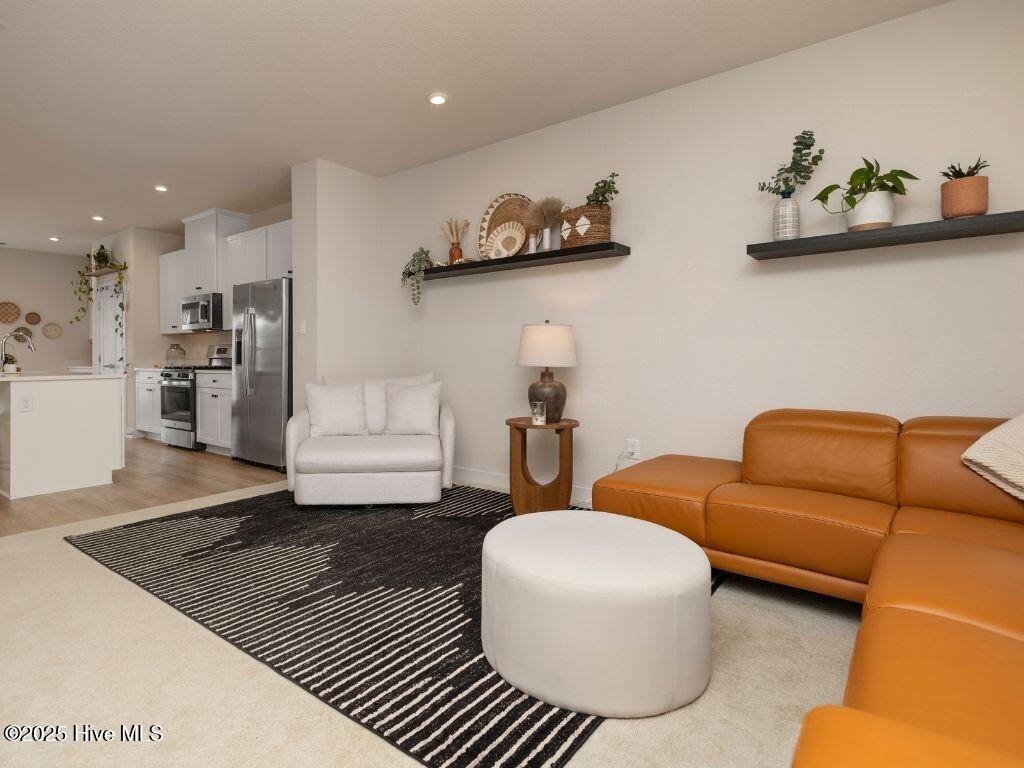 302 Lydia Street Moyock, NC 27958 - Photo 9 of 33 302 Lydia St, Moyock, NC_KWT_MelanieC (4