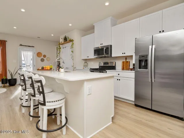 $389,900 | 302 Lydia Street, Moyock, NC 27958