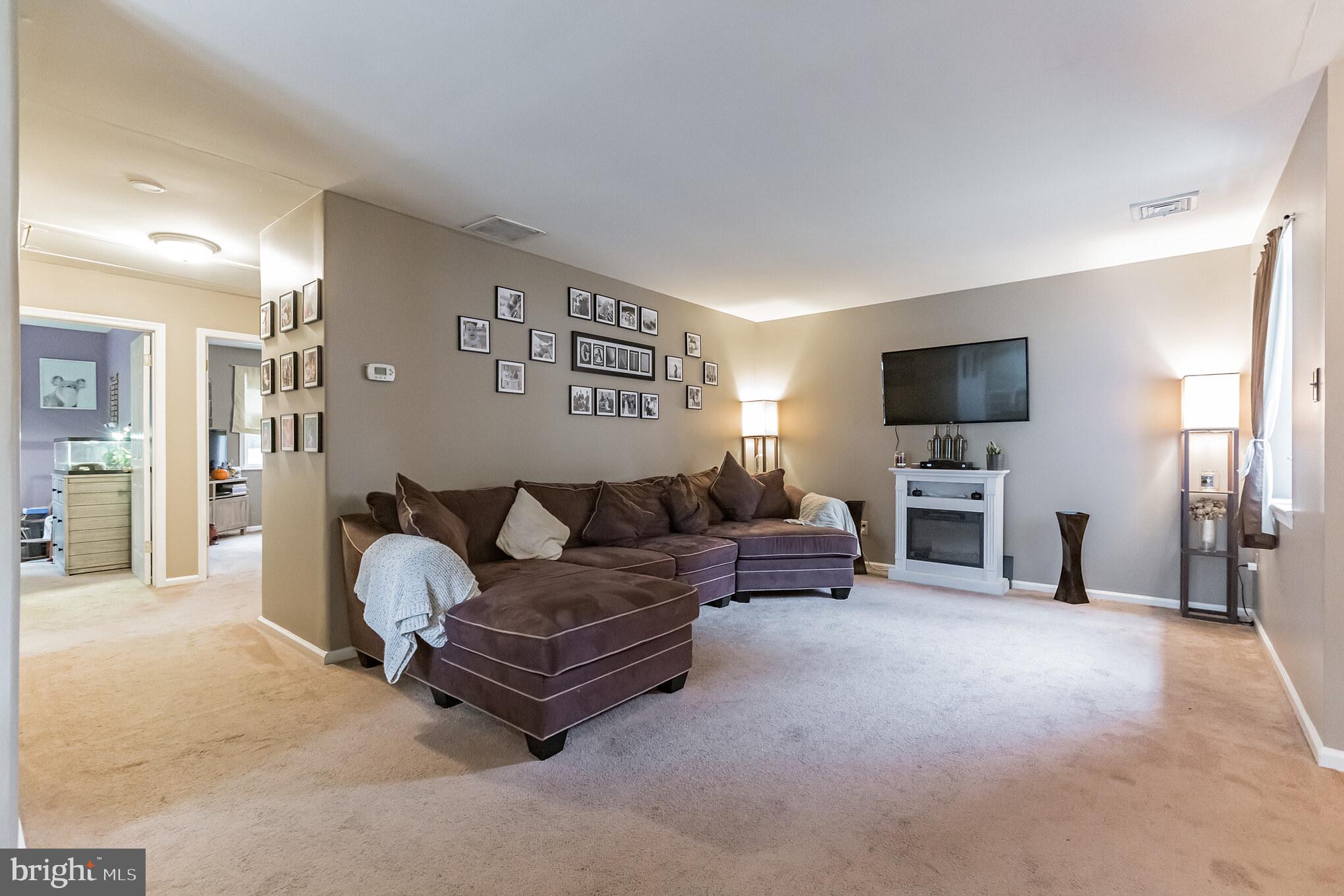 468 Cooper Folly Road Atco, NJ 08004 - Photo 2 of 30