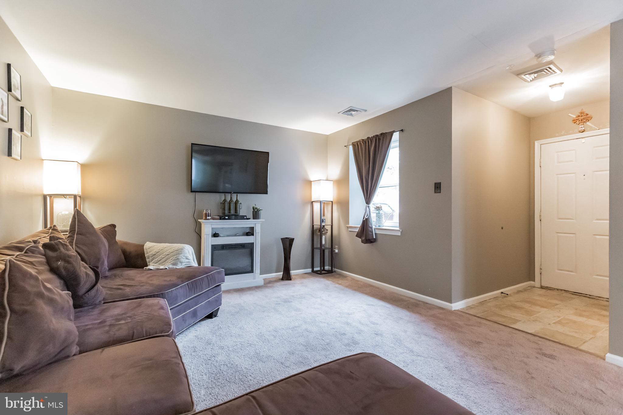 468 Cooper Folly Road Atco, NJ 08004 - Photo 3 of 30