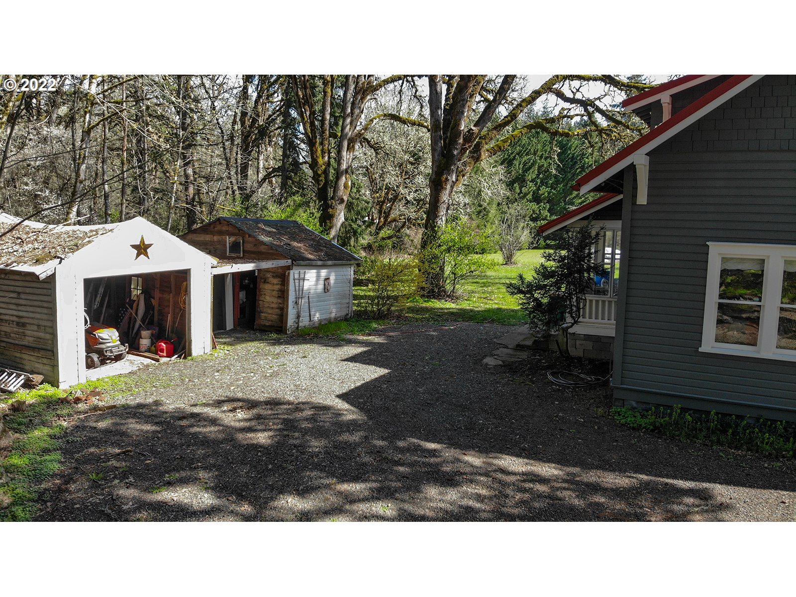 54647 Southwest Patton Valley Road Gaston, OR 97119 - Photo 25 of 29 a black and white photo of a house