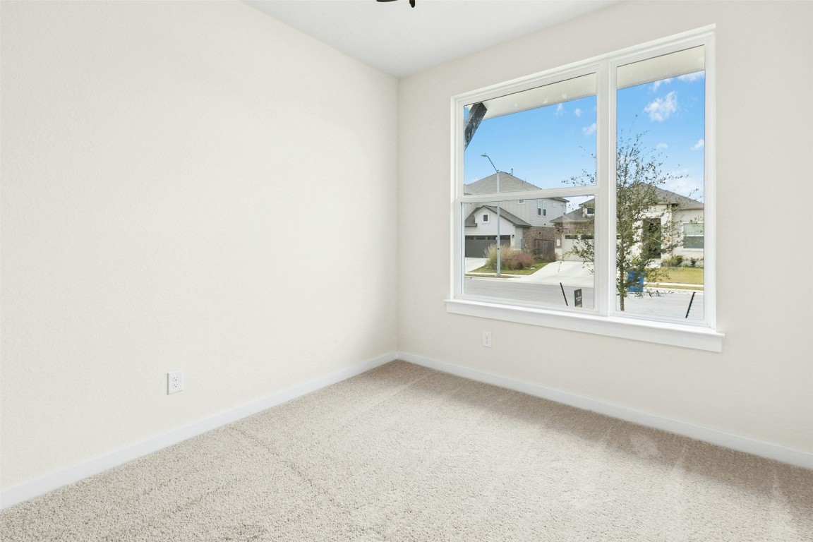 4313 Contrail Lane Round Rock, TX 78665 - Photo 13 of 32 an empty room with a window