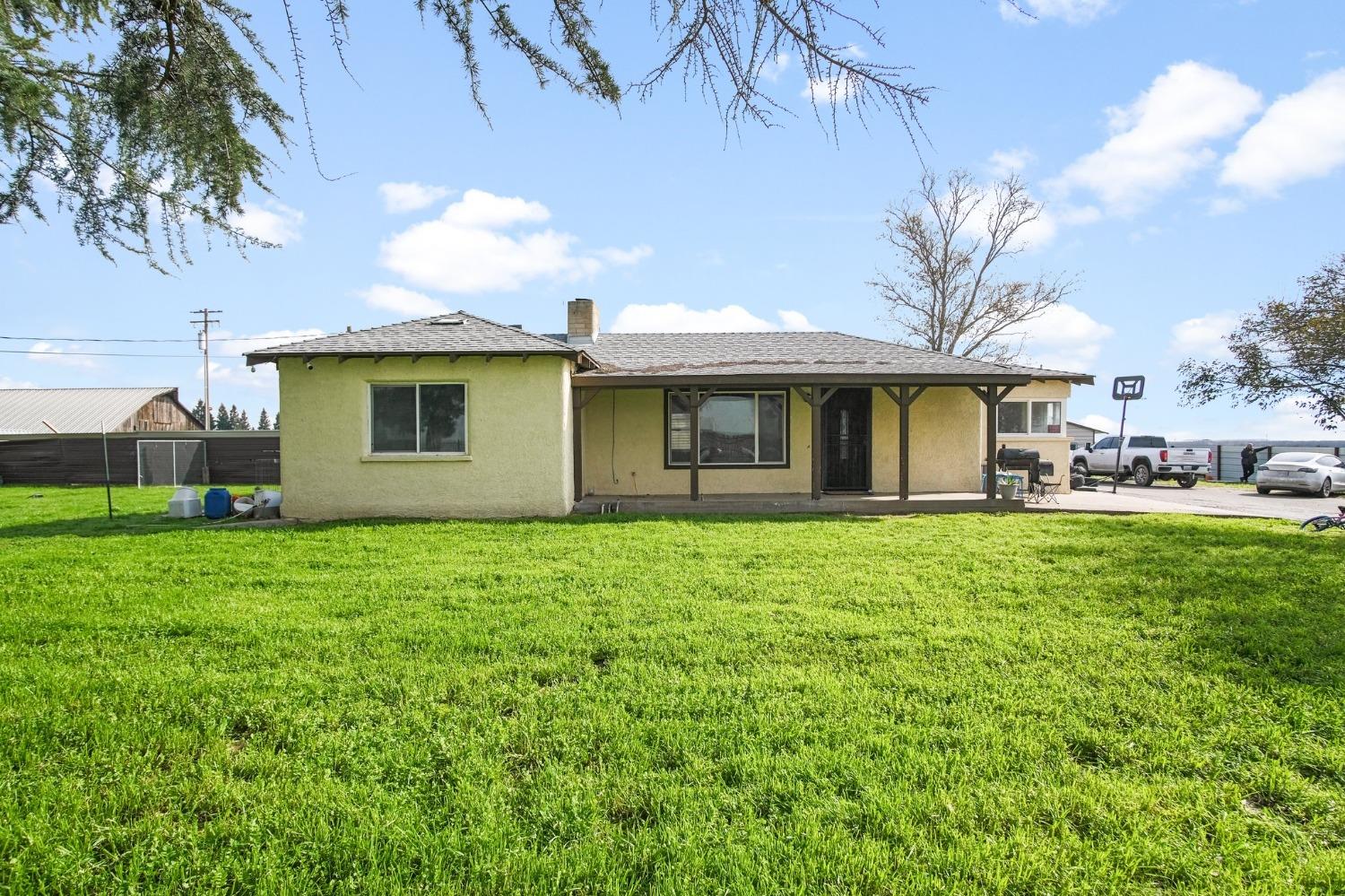 1654 Hickman Road Hickman, CA 95323 - Photo 1 of 1 Gallery Image 1