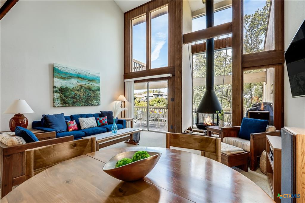 133 Comanche Drive Point Venture, TX 78645 - Photo 3 of 32